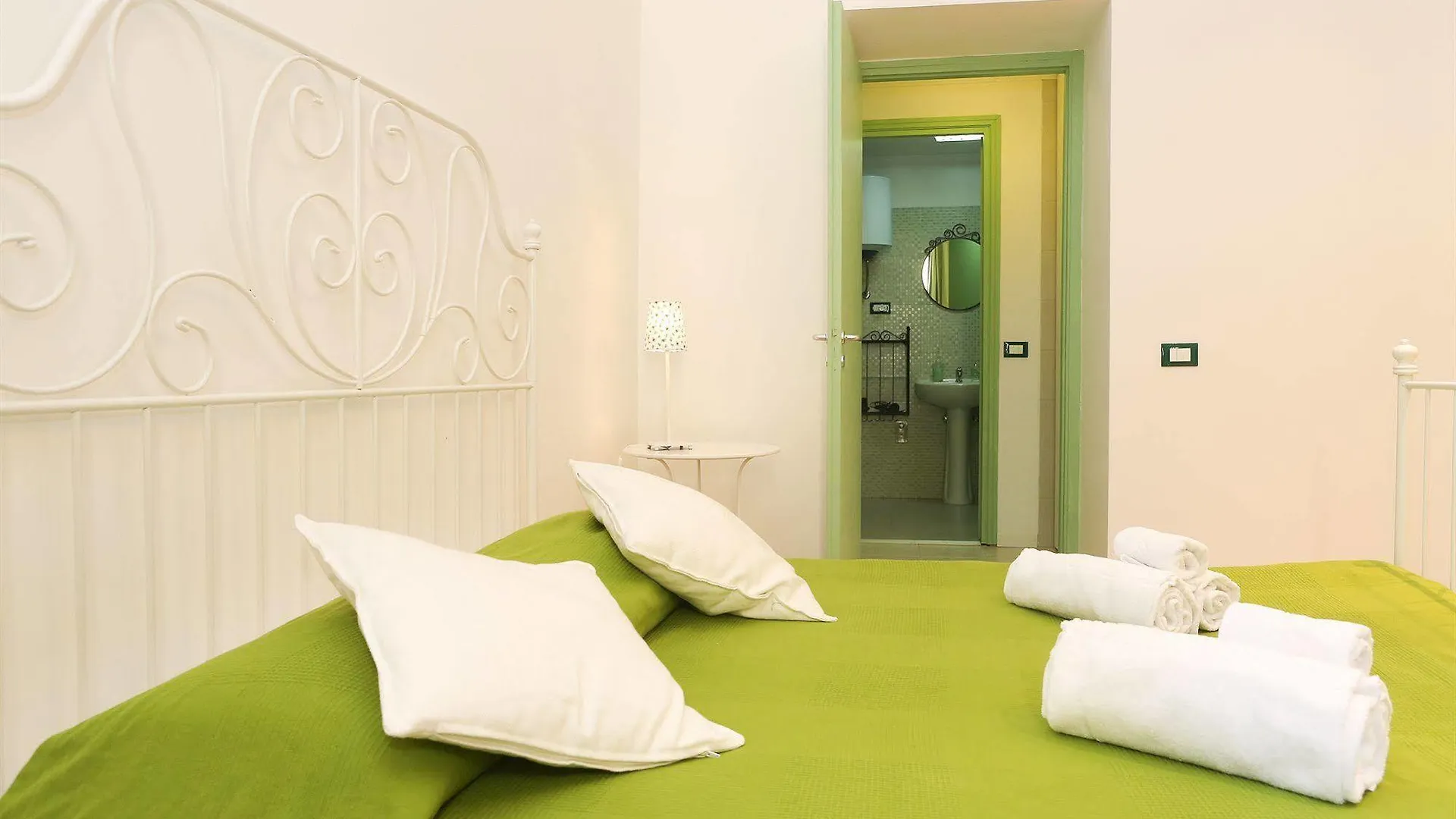 Hotel Affittacamere Casa Giada Rome